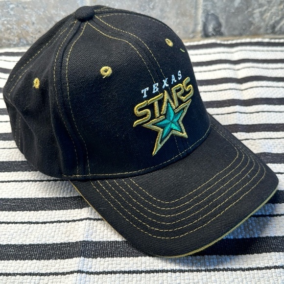 melonwear Other - Melon wear Texas Stars Strap-back hat